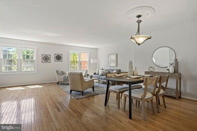 7624 Westlake Terrace, Bethesda, MD 20817 - photo 5