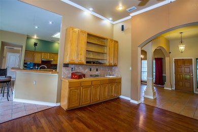 117 Cardinal Ln, Laredo, TX 78045 - photo 5