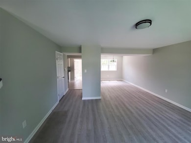 104 Eton Ln, Mount Laurel, NJ 08054 - photo 2