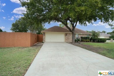 801 Matthew Cir, Copperas Cove, TX 76522 - photo 5