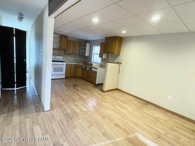 491 Mallard Ln, Bushkill, PA 18324 - photo 4