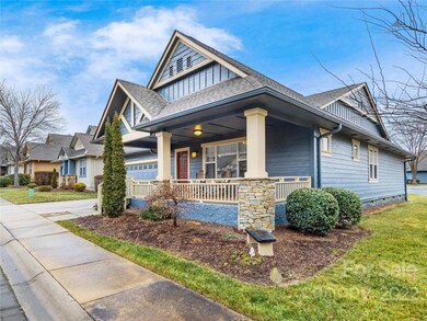 11 Gray Wolf Ln, Hendersonville, NC 28792 - photo 2