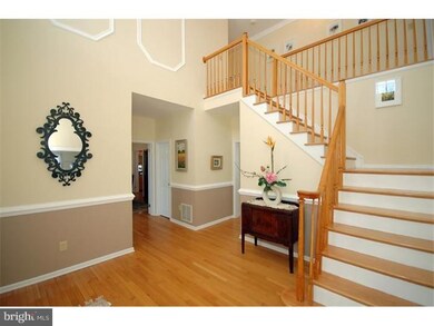 14 Kinglet Dr S, Cranbury, NJ 08512 - photo 2
