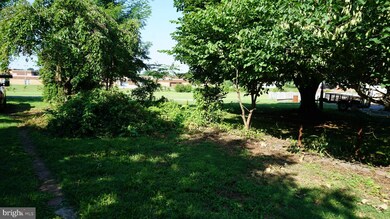 410-412 E Baltimore 412 St, Taneytown, MD 21787 - photo 4