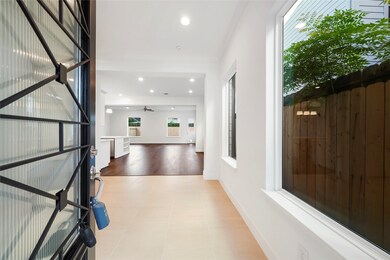 3505 Balzy Rd, Houston, TX 77018 - photo 4