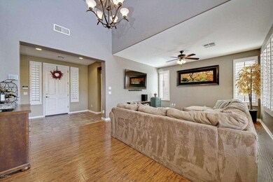 106-LivingRoom_3