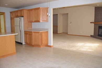 510 Roslyn Ave, Erie, PA 16505 - photo 3