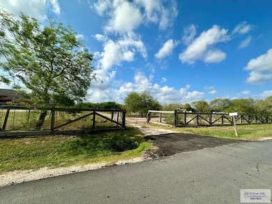 4456 S Browne Ave, Brownsville, TX 78521 - photo 2