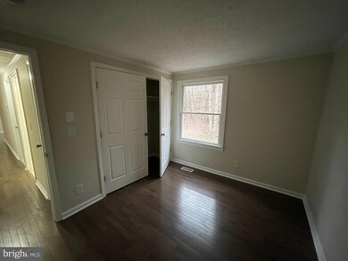 2494 Solomons Island Rd S, Prince Frederick, MD 20678 - photo 6