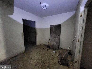 1011 N Monroe St, Baltimore, MD 21217 - photo 5