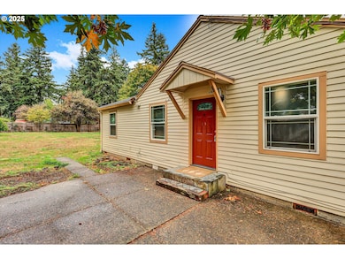 14125 SE Division St, Portland, OR 97236 - photo 2