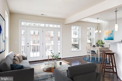 25224 Briargate Terrace, Chantilly, VA 20152 - photo 3