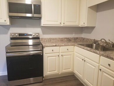 1240 Nixon Dr, Albany, GA 31705 - photo 7