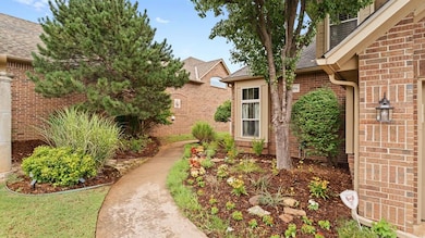 704 Capri Place, Edmond, OK 73034 - photo 5