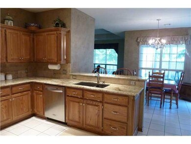 1804 Lancaster Dr, Edmond, OK 73012 - photo 5