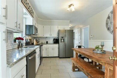 48 Kickemuit Rd, Warren, RI 02885 - photo 3