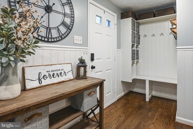 1585 Stowe Ct, Reston, VA 20194 - photo 5