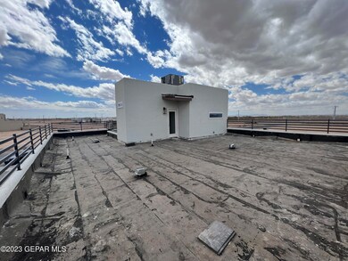 911 Dewsbury Way, Horizon City, TX 79928 - photo 7