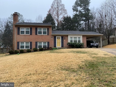 2115 Sheriff Ct, Vienna, VA 22181 - photo 2