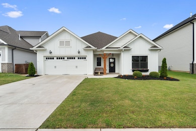 1-web-or-mls-Weathervane Loop-Lora Lynch