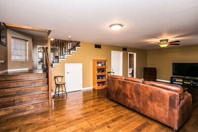 Meadows Dr-7