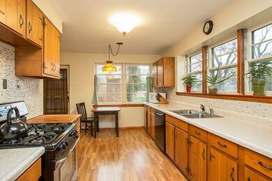 1601 Manchester Rd, Wheaton, IL 60187 - photo 3