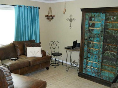 Den/Family/Great Room.
