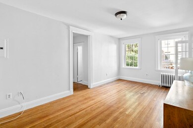 848 Massachusetts Ave unit 5, Cambridge, MA 02139 - photo 4
