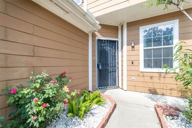 6334 Wilshire Ridge, Houston, TX 77040 - photo 3