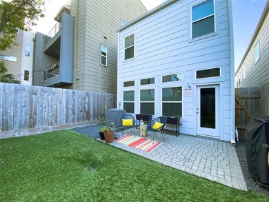 4209 Koehler St unit B, Houston, TX 77007 - photo 2