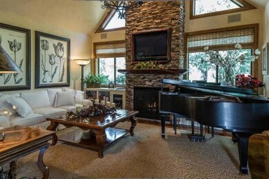 Great room, no longer has piano!