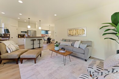 61349 Larry St, Bend, OR 97702 - photo 4