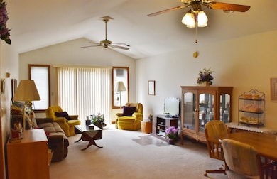 1707 Aspen Dr, Crown Point, IN 46307 - photo 3