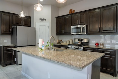 12904 Stanford Dr, Austin, TX 78748 - photo 3