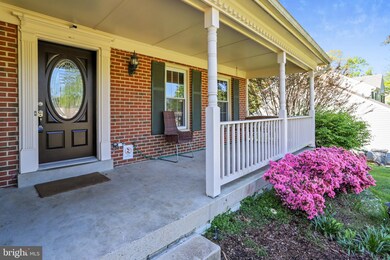 3585 Lions Field Rd, Triangle, VA 22172 - photo 2