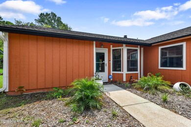 899 Duskin Dr, Jacksonville, FL 32216 - photo 4