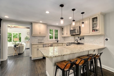 24 Buttonwood Ln, Cohasset, MA 02025 - photo 6