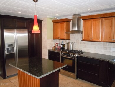 2616 N 25th Place, Phoenix, AZ 85008 - photo 6