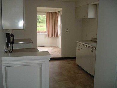 Kitchen. Kitchen left side