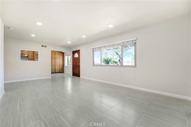 12940 Harding St, Sylmar, CA 91342 - photo 3