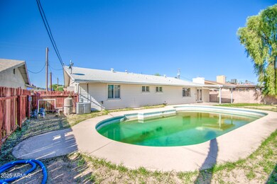 5035 N 39th Dr, Phoenix, AZ 85019 - photo 6