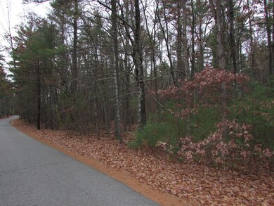 440 Pond St, Dunstable, MA 01827 - photo 2