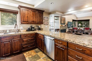 5_1920-Canyons-Resort-Dr_1800x1200_40716