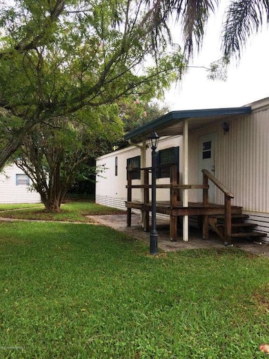 2529 Amberly Rd NE, Palm Bay, FL 32905 - photo 2