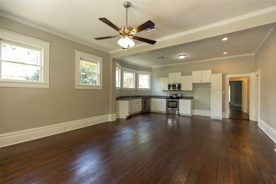1413 6th St, Bay City, TX 77414 - photo 3