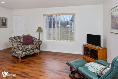 07-Living Room