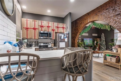 2211 Menard St unit R, Saint Louis, MO 63104 - photo 5