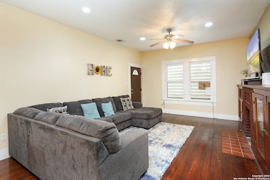 511 Devine St, San Antonio, TX 78210 - photo 7