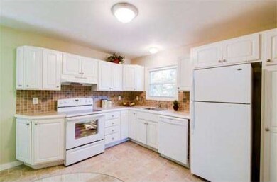 15 Fernbrook Rd, Northborough, MA 01532 - photo 6