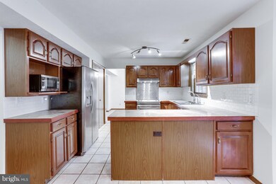 44184 Devonshire Way, California, MD 20619 - photo 3